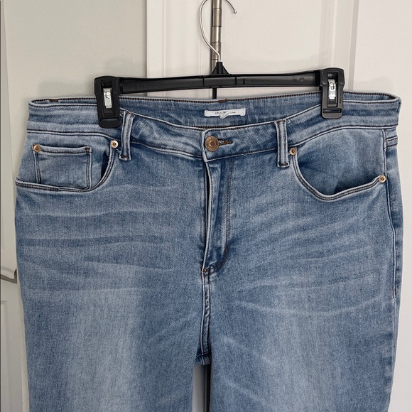 STS Blue kick flare bootcut crop, size 34 - Picture 2 of 10